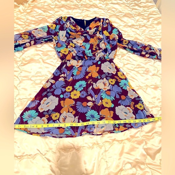 Zara Floral Mini Dress- 60’s floral print inspired! - Picture 9 of 13